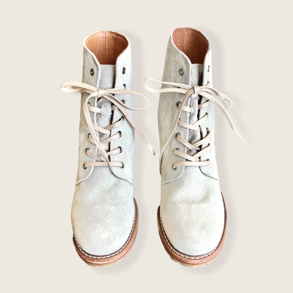 TRENDING Frye Sabrina 6G White Grey Suede Leather Lace Up Moto Combat Ankle Boot - Picture 13 of 16